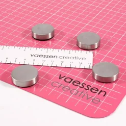 Base metálica magnética