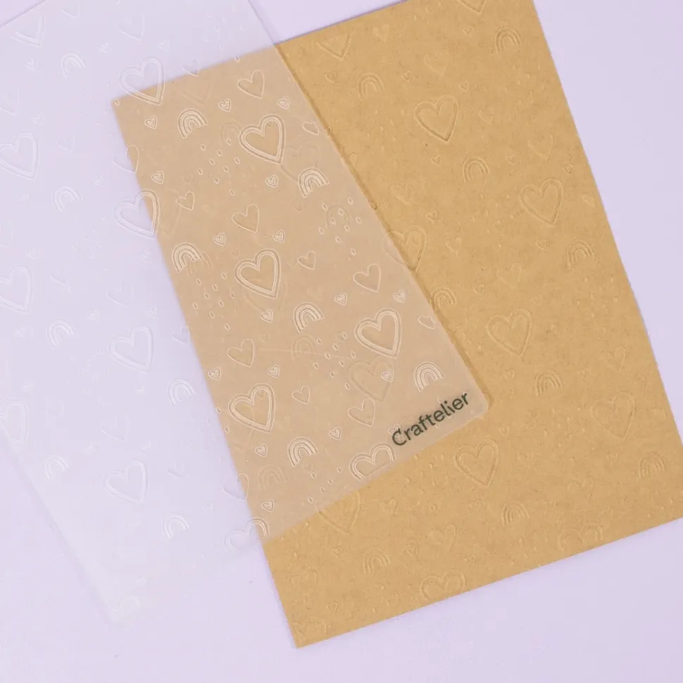 Carpeta de embossing Corazones y Arcoíris Craftelier