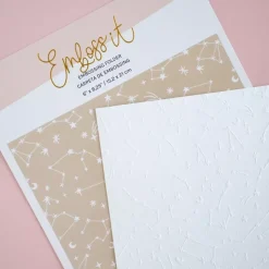 Carpeta de embossing Perseidas Emboss it! Lora Bailora
