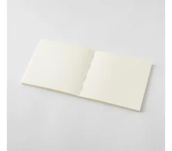 Cuaderno liso cuadrado Thick Midori MD Paper A5