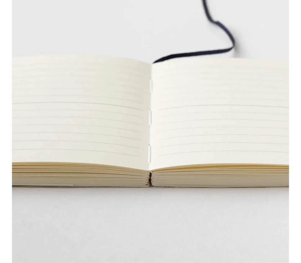 Cuaderno rayado Midori MD Paper A7