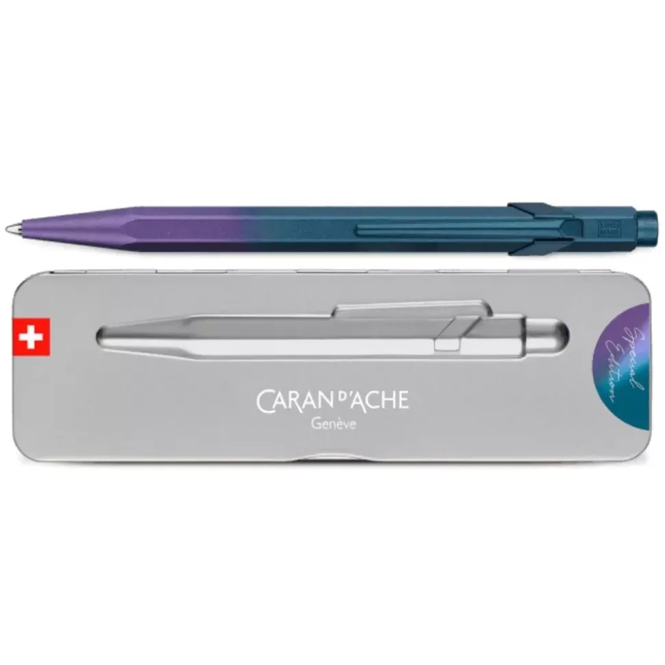 Estuche Metálico con Bolígrafo 849 Claim Your Style Purple Ocean Caran d'Ache