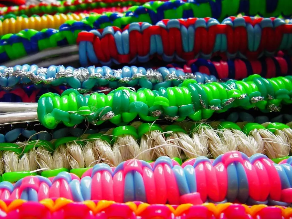 Hilos para Scoubidous Glitter Artemio