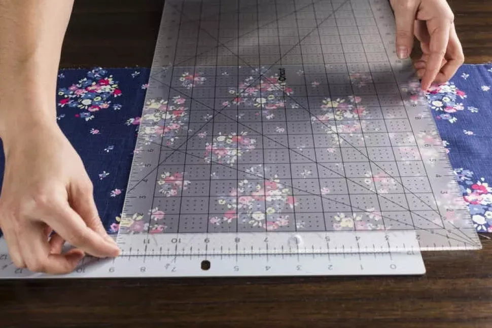 Kit Cutter Rotatorio 45mm + Base de Corte + Regla Cricut