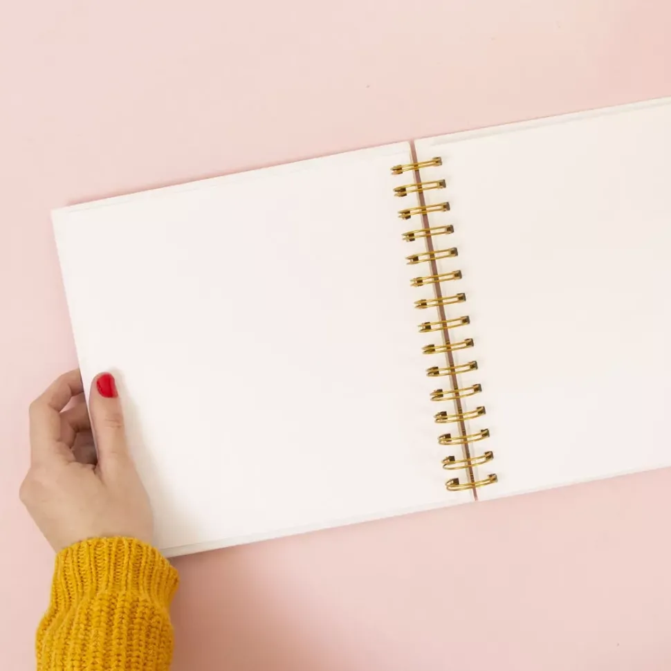 Álbum de Anillas Ivory Craftelier 8"x8"