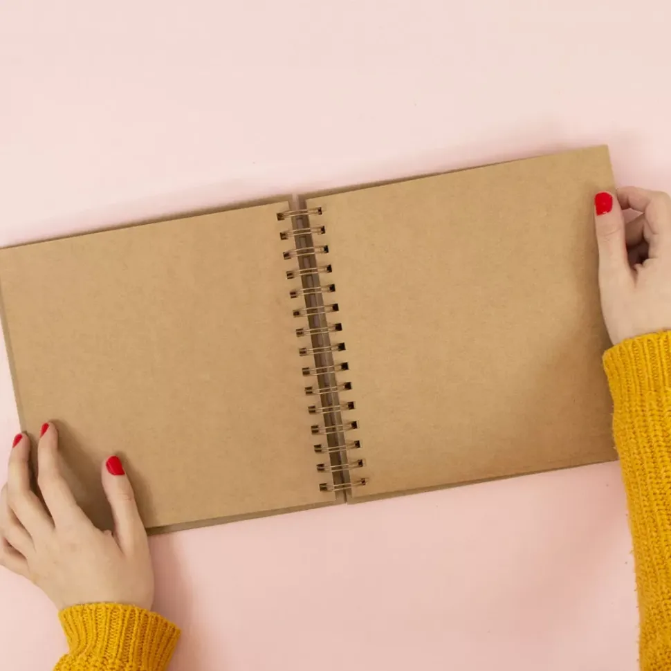 Álbum de Anillas Kraft Craftelier 8"x8"