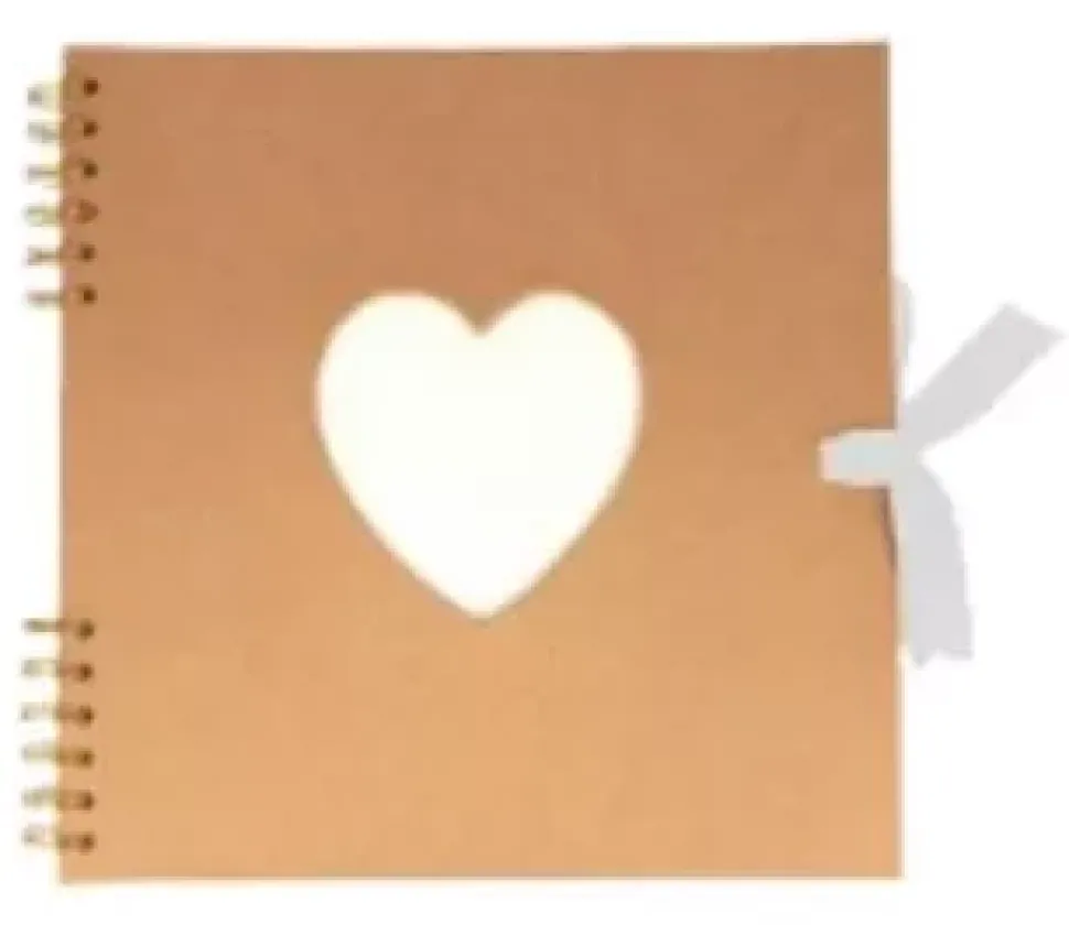 Álbum Kraft de Anillas Corazón 25x25cm