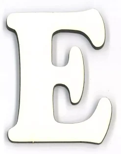 Letra E en tablero blanco