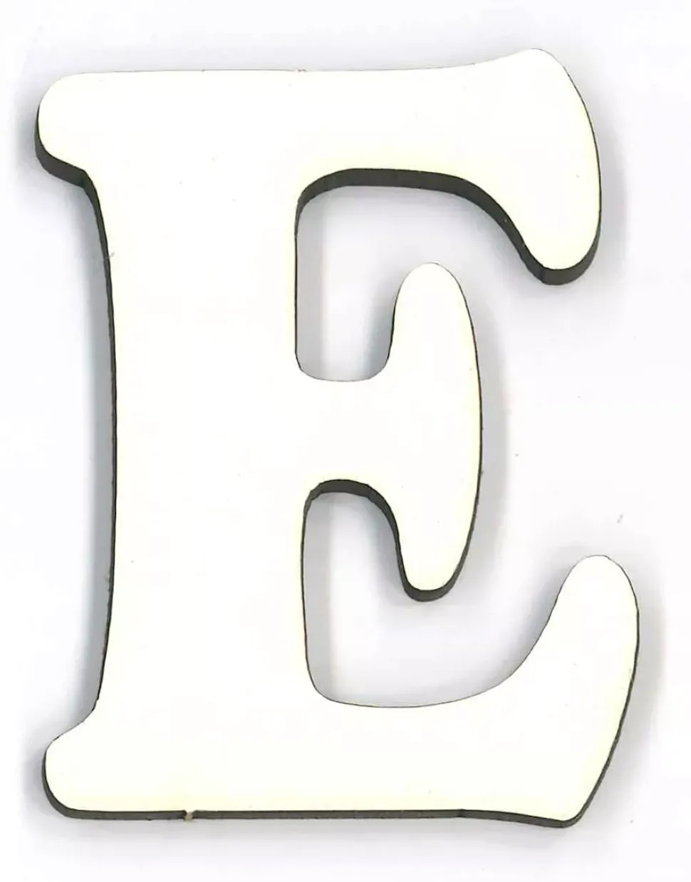 Letra E en tablero blanco