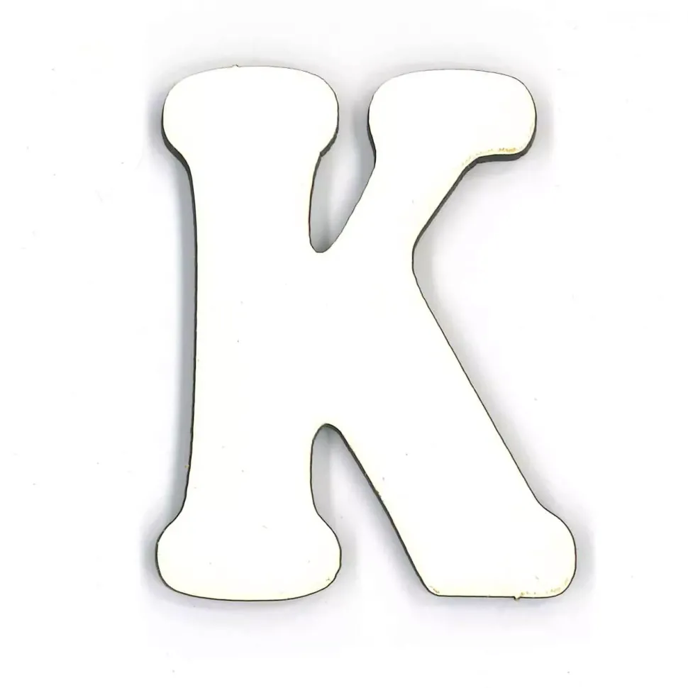 Letra K en tablero blanco