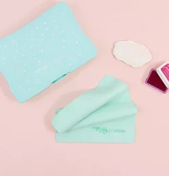 Limpiador de Sellos Microfibra + Caja de Organización Craftelier