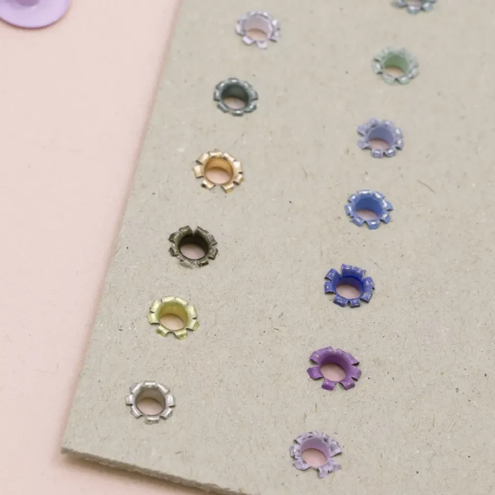 Ojales Wide Vintage Bronze Craftelier