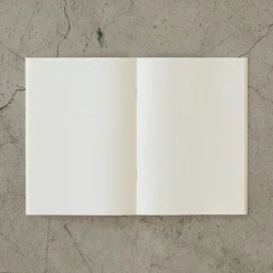 Pack 3 cuadernos cuadriculados Light Midori MD Paper A5