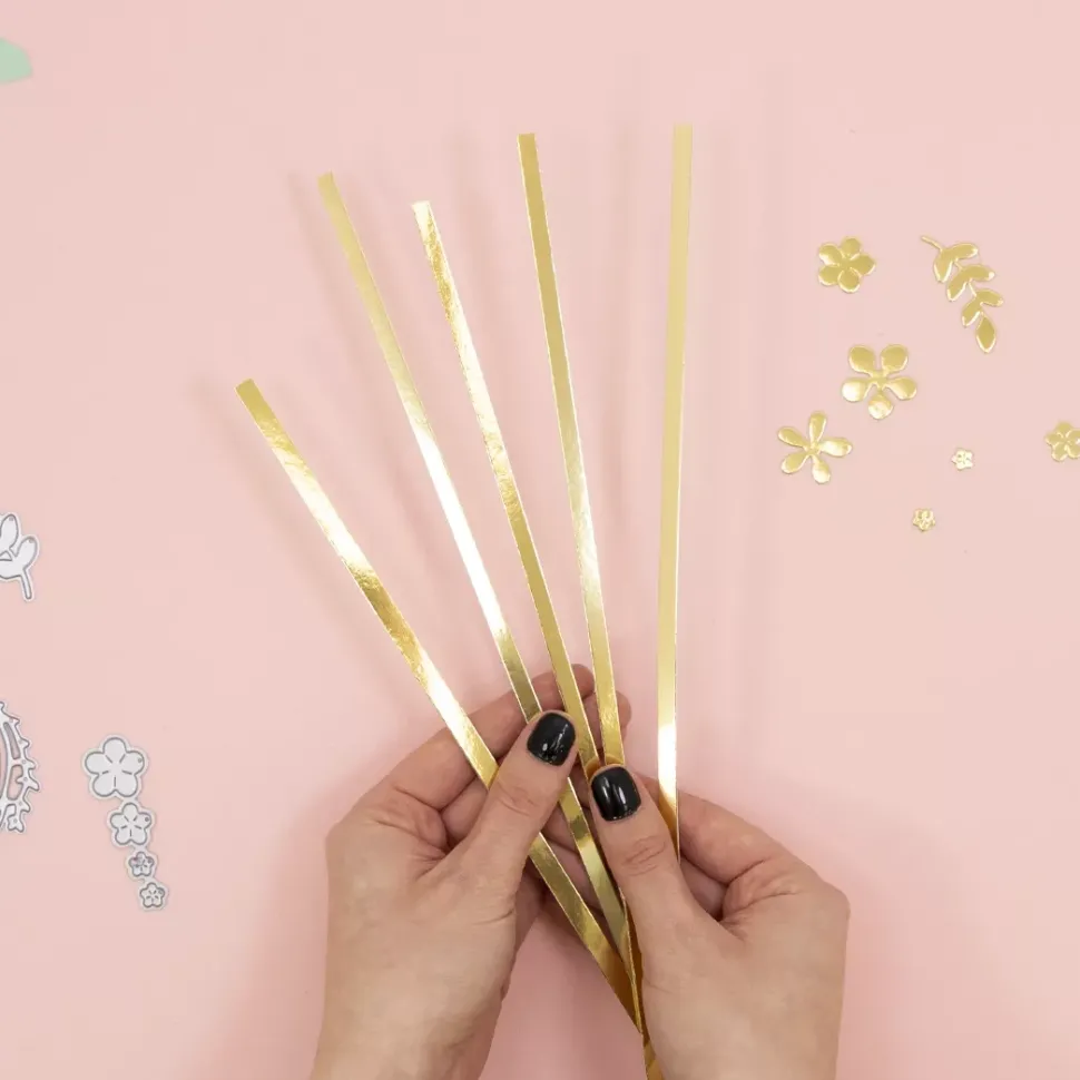 Pack de 15 Cartulinas Mirror Card Gold Craftelier 30x30cm