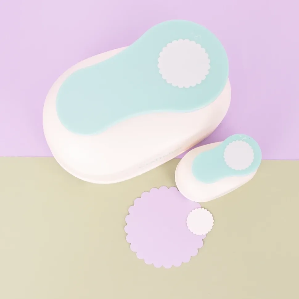 Perforadora Círculo Festoneado 1.5" (3,81 cm) Craftelier