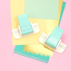 Perforadora de Bordes Blonda Flor Pequeña Craftelier