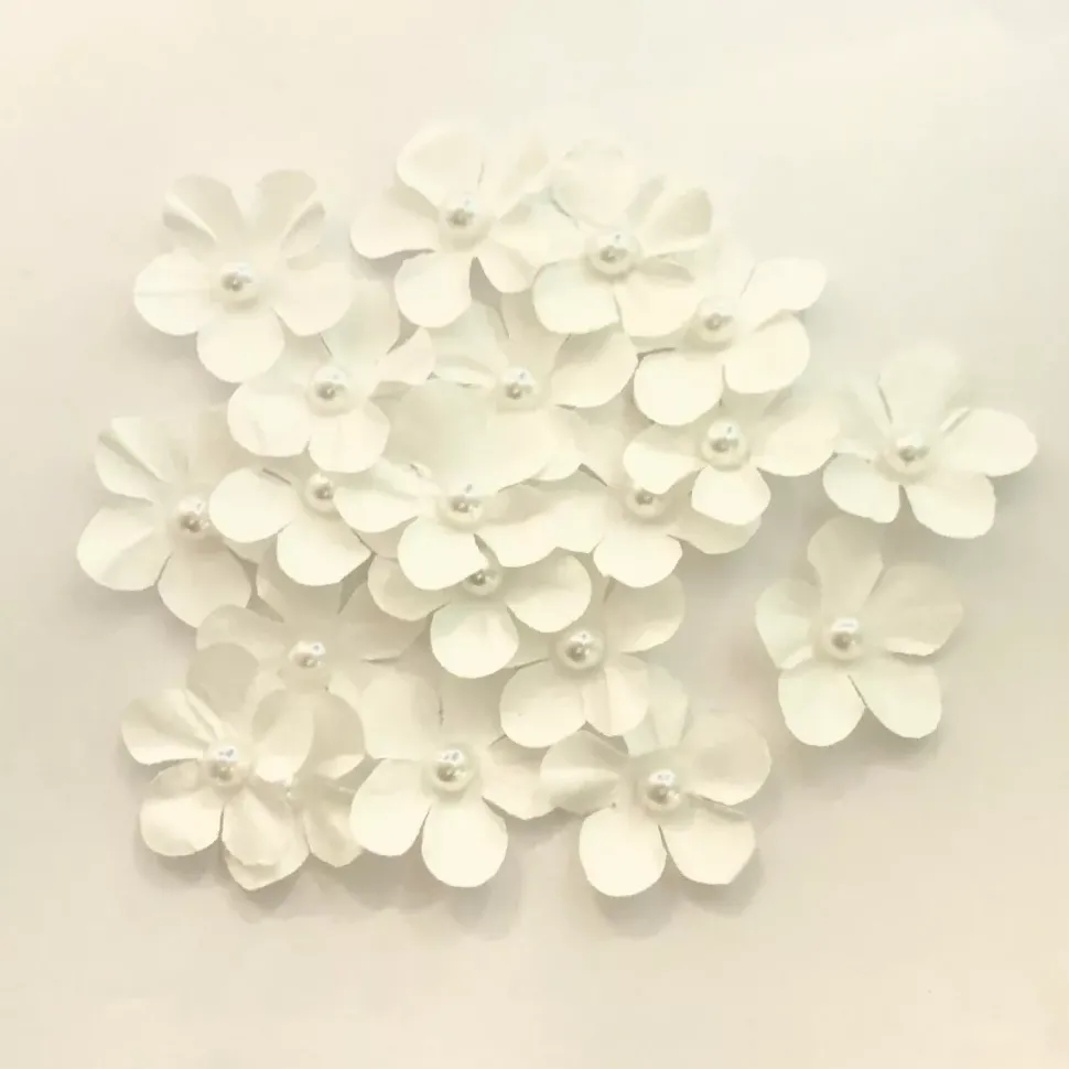 Set de flores blancas con perla