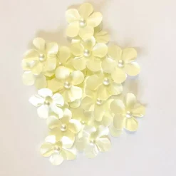 Set de flores vainilla con perla