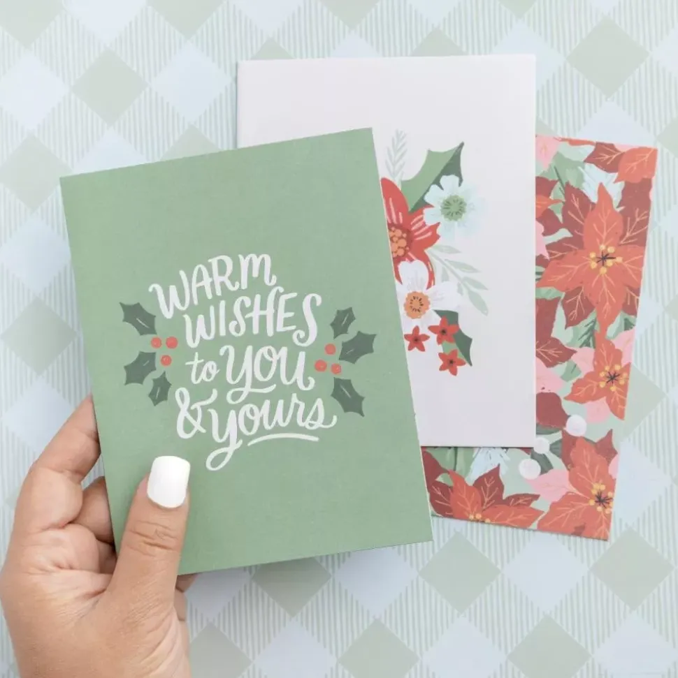 SUPER OFERTA **40%** Caja de Sobres y Postales Mittens & Mistletoe Crate Paper