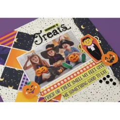 SUPER OFERTA **40%** Set de Scrapbooking Boo Crew DCWV 30x30cm