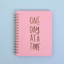 SUPER OFERTA **60%** To the point planner One Day AC