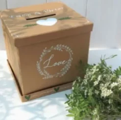 Urna de Madera Cuadrada On se Marie Artemio